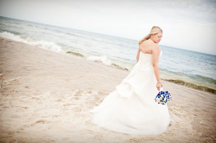 Show me your wedding dress!!!