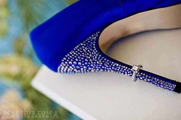 Married!!!!!  Pro teaser pics!