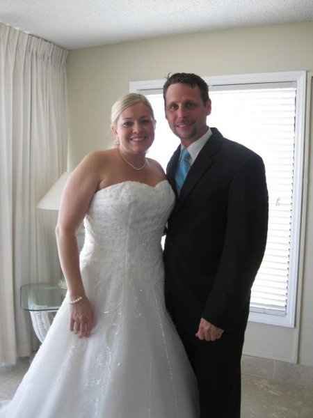 Married!!!!!  Pro teaser pics!