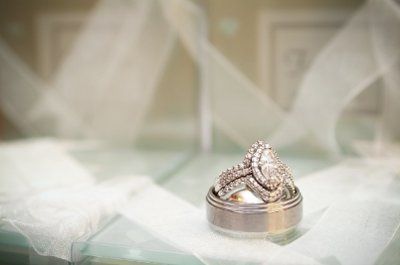 Finally pictures of Mr. & Mrs. Monarrez
