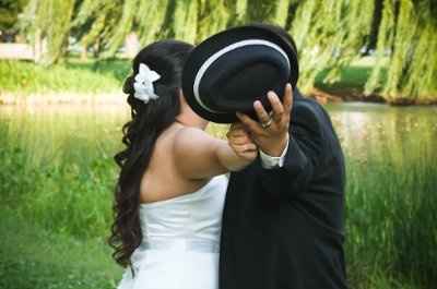 Finally pictures of Mr. & Mrs. Monarrez