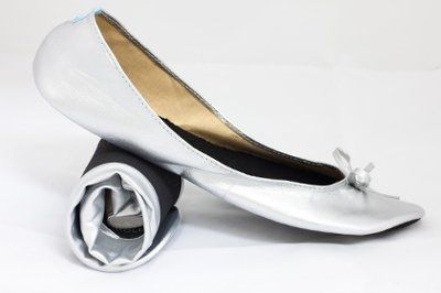 shoes. pictures please??