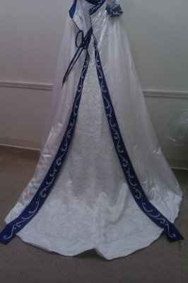 Lets see those dresses ladies!!!
