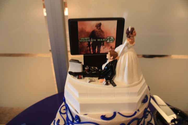 let's see your... cake toppers!