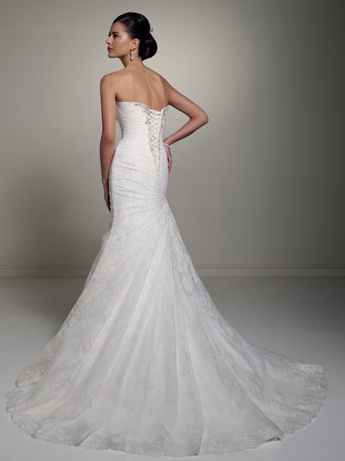 Any reviews for http://www.kalianas.com and their wedding dresses?
