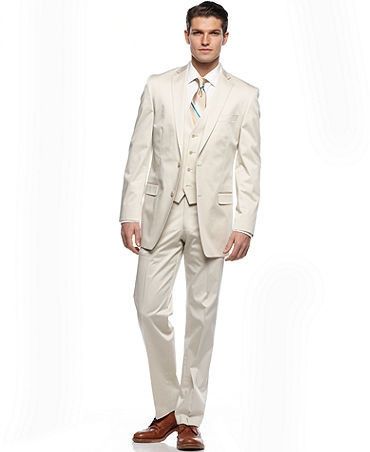 What's your man wearing?