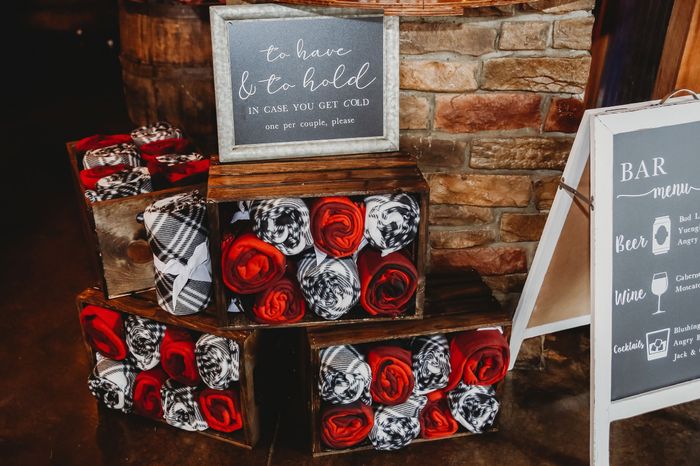 What DIY’s have y’all done for your weddings that you’d love to share? 7