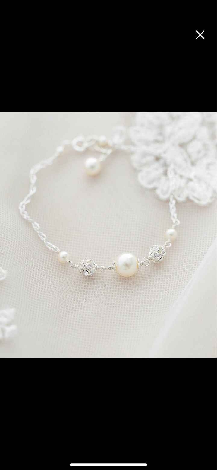 Are you a diamond or pearl jewelry bride? - 1