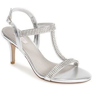 Small Feet - Where to buy shoes?