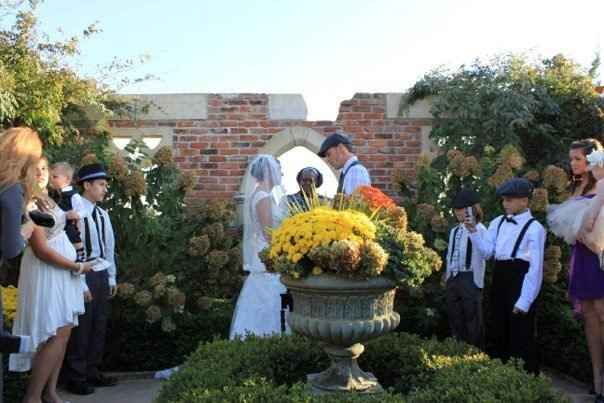 Introducing....Mrs. Van Zuidam!!!!