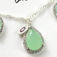 Bridesmaids Dress/Jewelry Help!