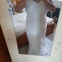 White or Colorful: Wedding Dress? - 1