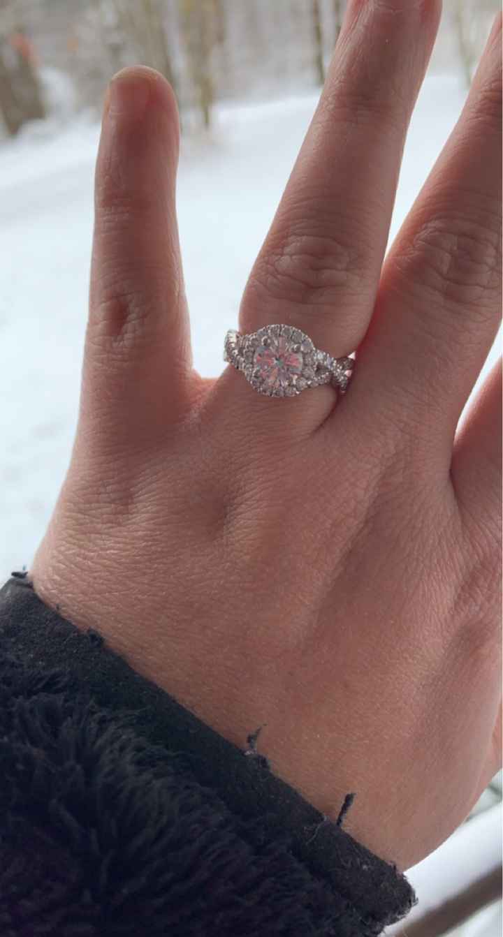 Brides of 2022! Show us your ring! - 1