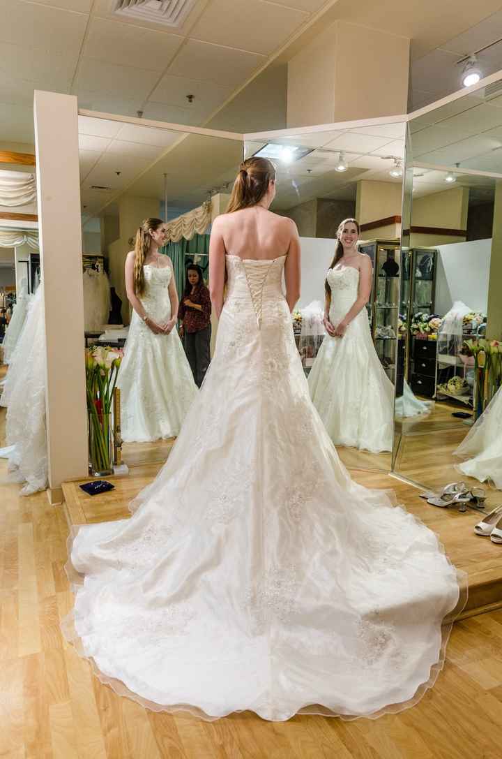 Sophia Tolli Brides? Post yours pics! Here's mine!