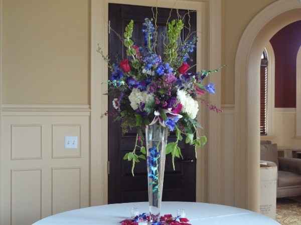 What do I put in this vase!!!