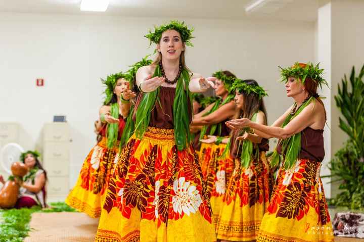 NWR: EricaTX and anyone else interested in my hula (or just bored)