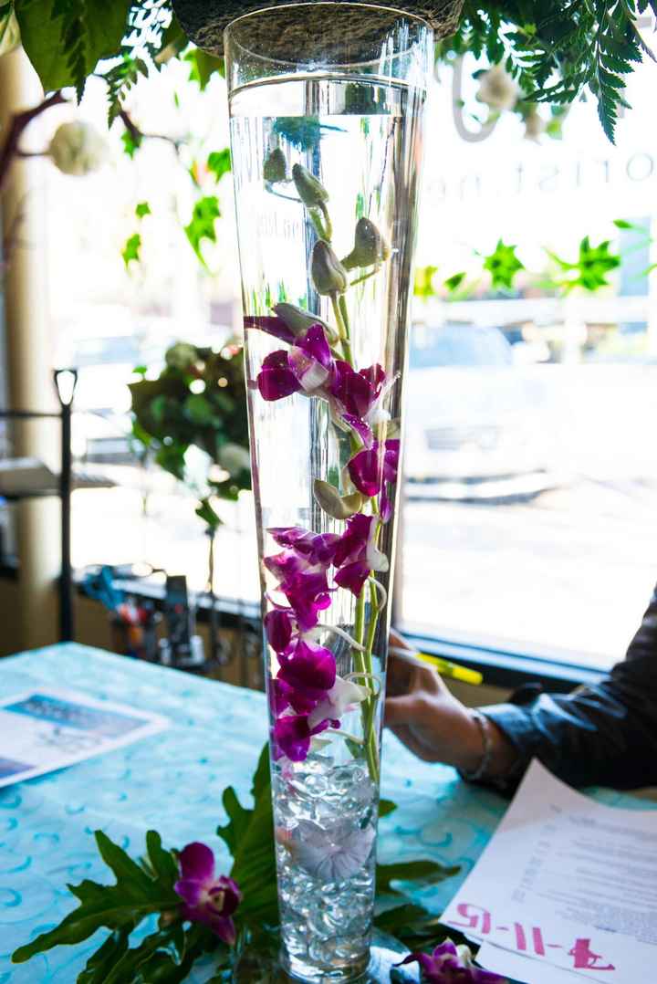 My tropical vision is coming together! Table mock-up pics!