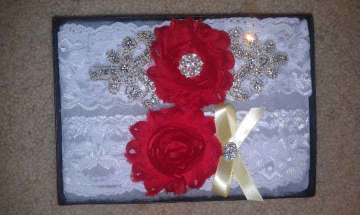 Show me your garter