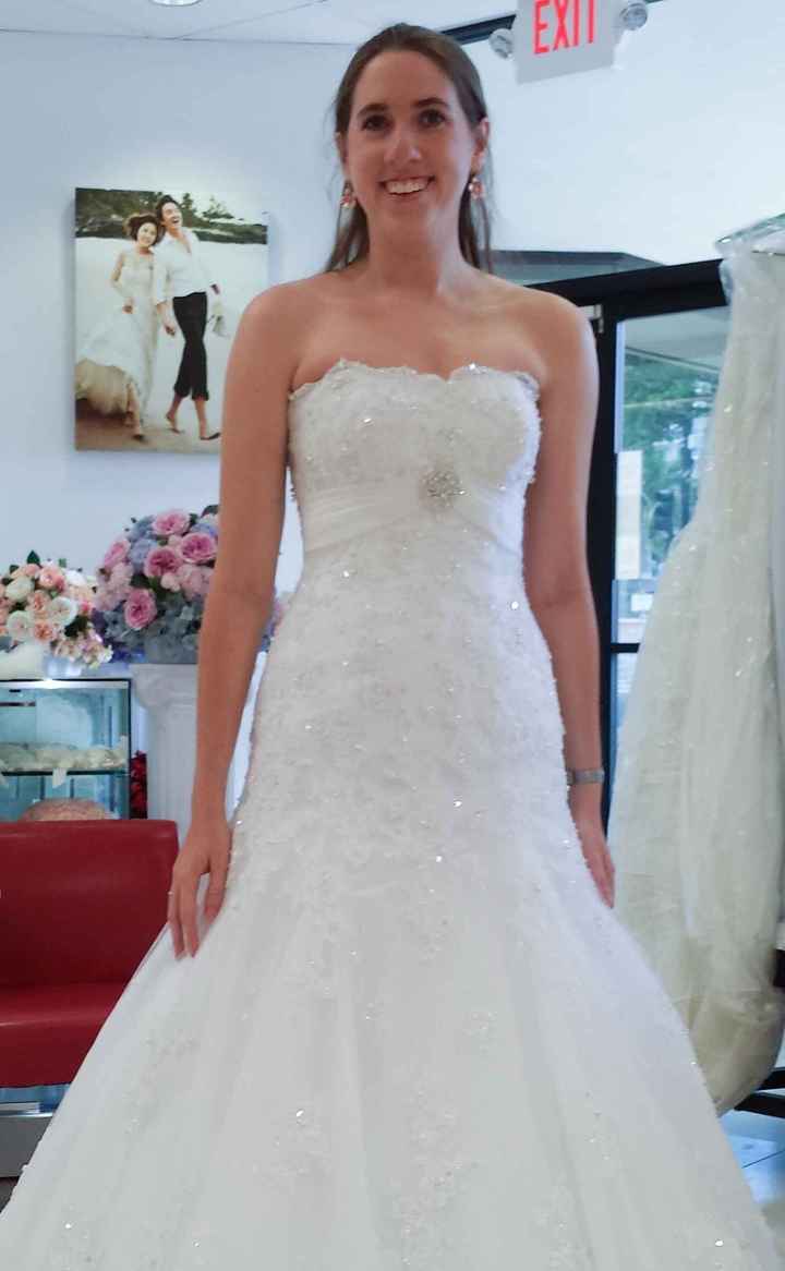 Final fitting with bustle (pics)
