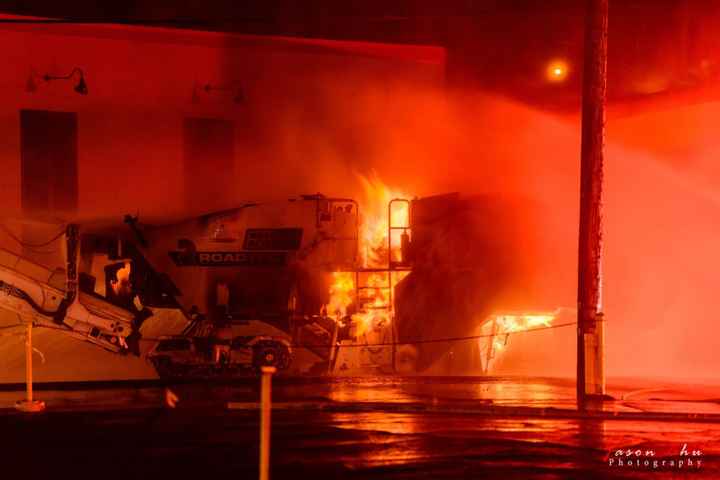 NWR Crazy Fire Near My Home Tonight! (Pics)