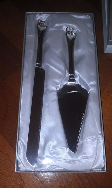 Toasting Flutes & Serving Set - What are you doing?