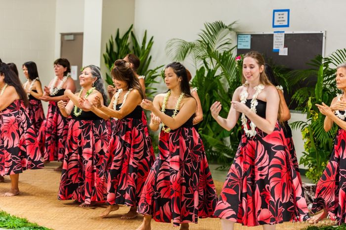 NWR: EricaTX and anyone else interested in my hula (or just bored)