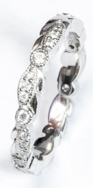 Show me your unique wedding bands!