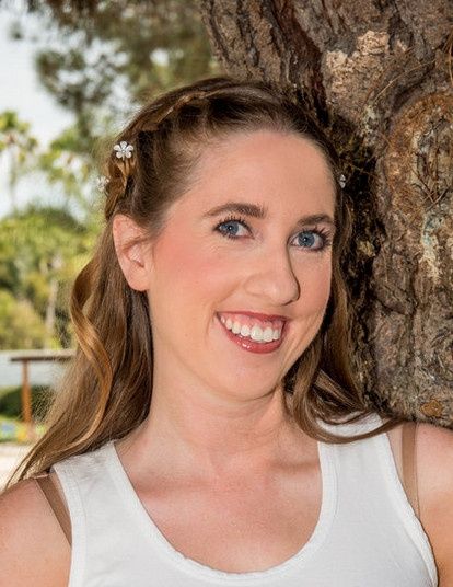 Trial Saturday-- show me your "natural" makeup and half up/half down styles!