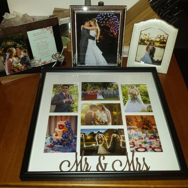 Married Folks -Show how your wedding photos are displayed