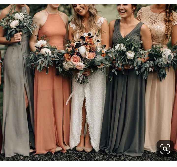 My fiancé doesn’t like my wedding colors - 1