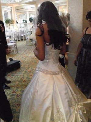 Show YOUR BRIDAL DRESS post PHOTOS