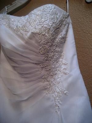 I got my dress!!!! Pics included.