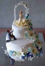 What did/will your wedding cake look like?
