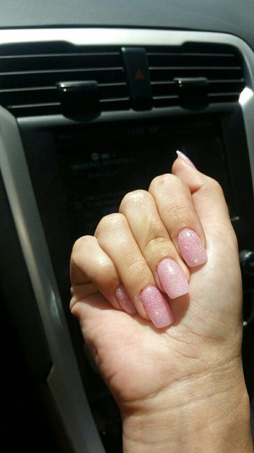 Engagement Pic Nails 5