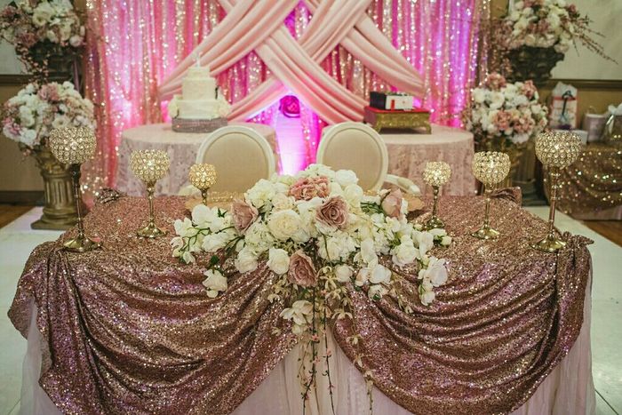 Sweetheart Table centerpiece 2