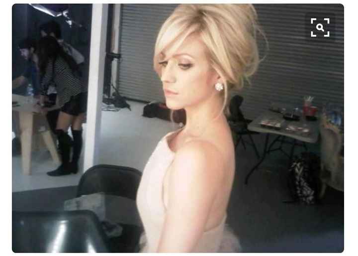 Calling all (African American) Natural hair brides,what is your wedding day hairstyle ?