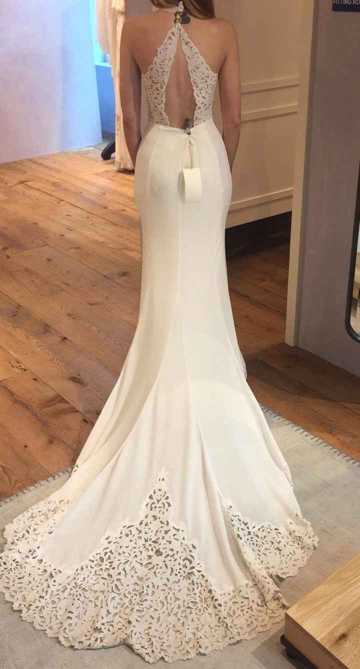 Help me pick a dress pretty please!