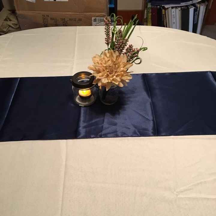 Tablecloths and runners