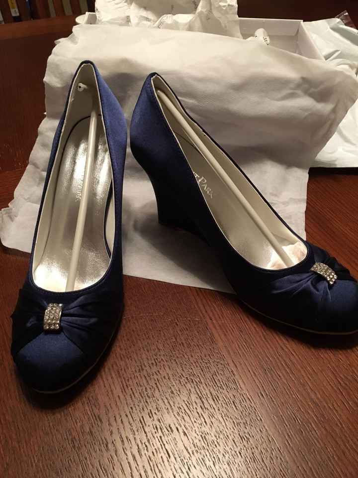 Share your wedding shoes!