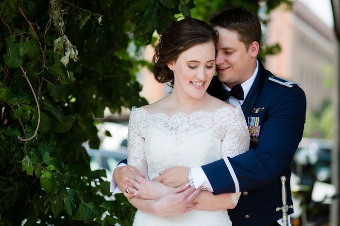 Wedding dress to cover the chest