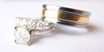 What does your guys ring look like?? post pics!