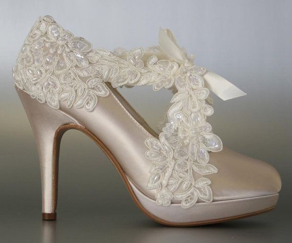 I need some serious shoe inspiration! What shoes are you wearing?