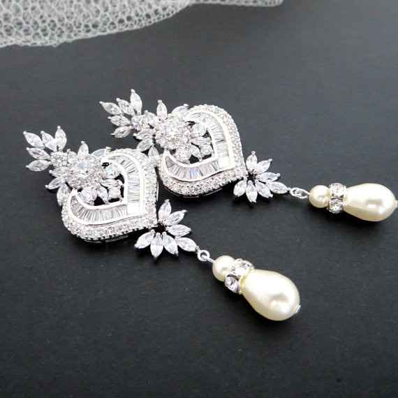 Help me figure out my wedding jewelry!