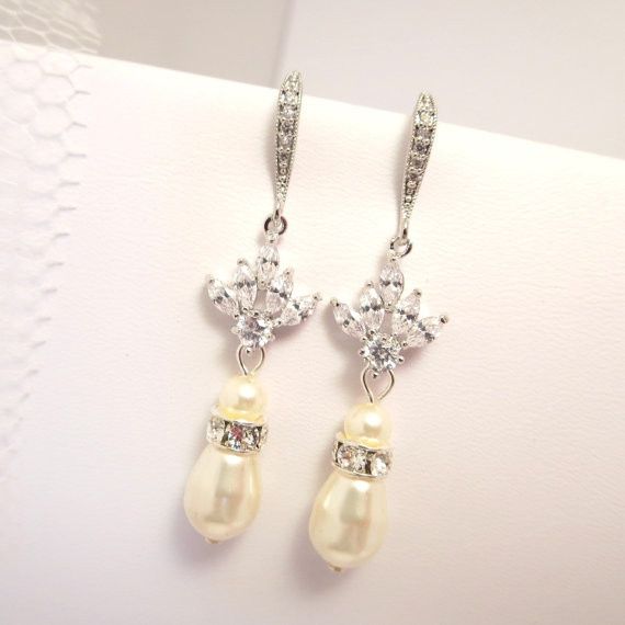 Help me figure out my wedding jewelry!