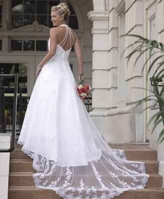 Short brides that have/have tried on dresses...........