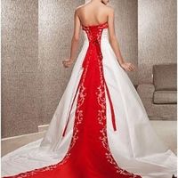 Please I need opinions on a dress!! :)  Thank you!