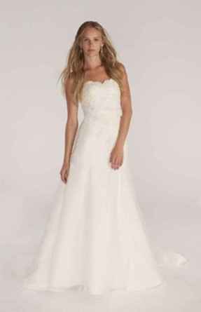 Looking for my dress twin...