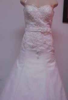 Looking for my dress twin...