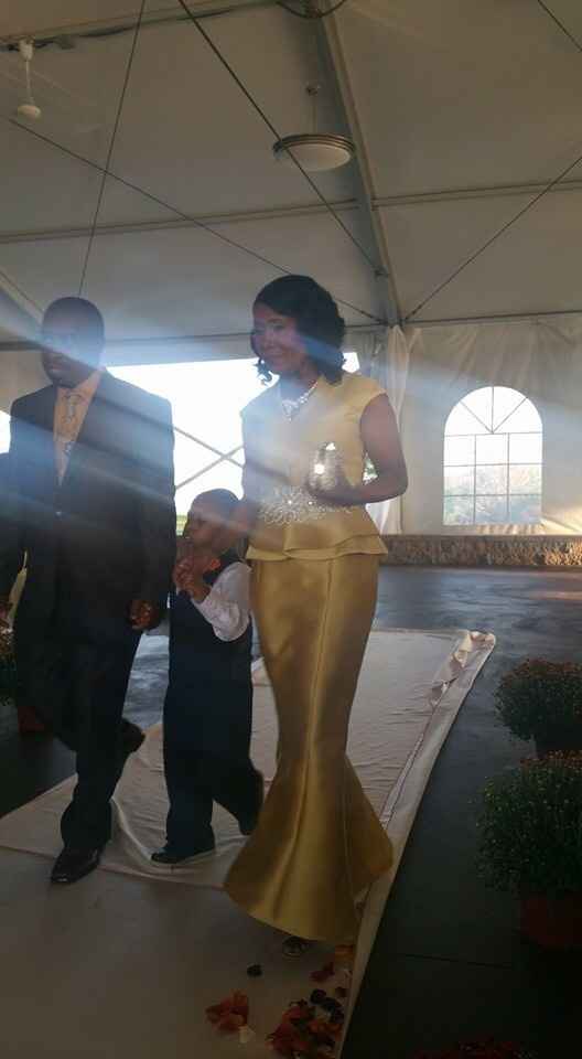 I'm officially a married woman!!!! Guest pics included ;)