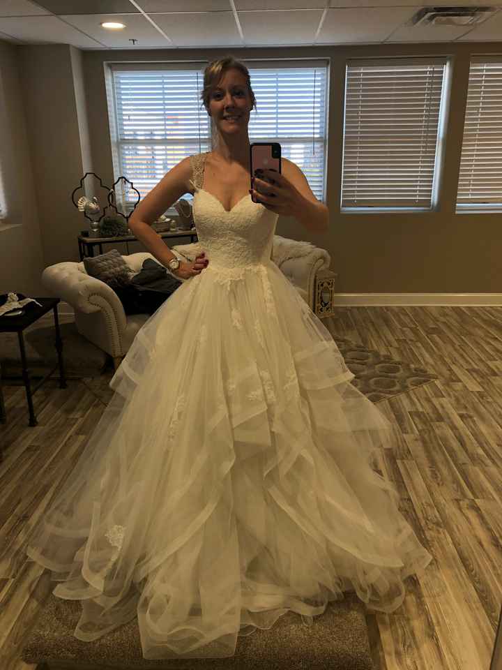 Hair up or down (with veil)? - 3